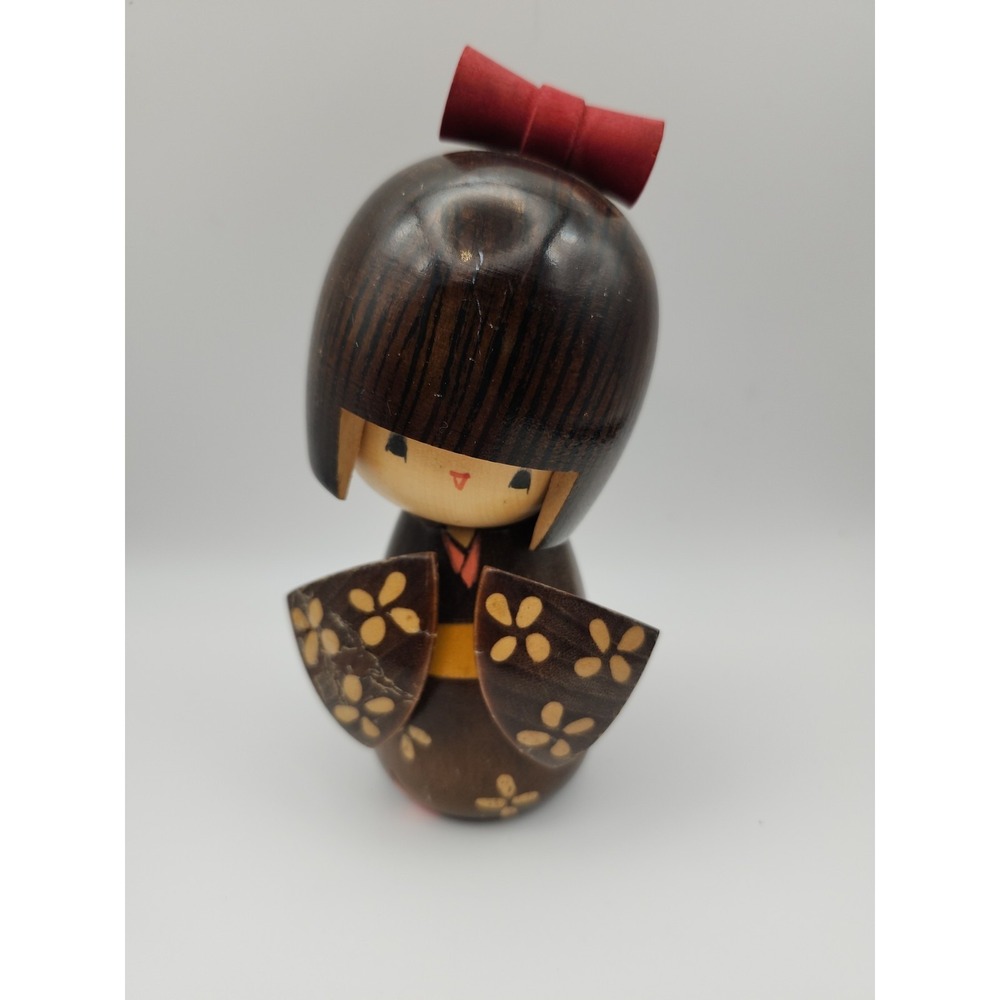 Vintage Kokeshi Doll Collectible. Japanese Folk Art. 5.5" Stamped